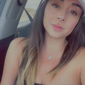 Meet your Posher, Trini